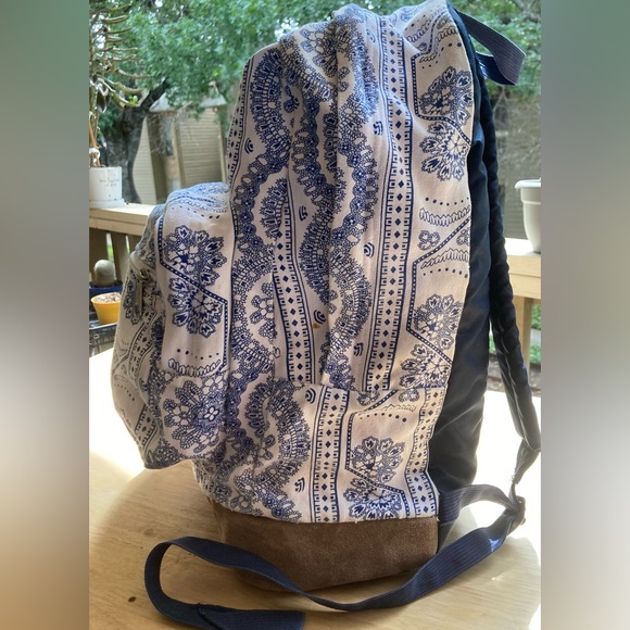 Vintage JANSPORT white blue swedish lace print canvas suede bottom EUC - Picture 5 of 15